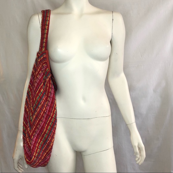 Handbags - 90s Boho hippie vintage woven multi coloured bag great for running errands